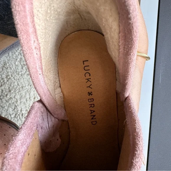 Lucky Brand Women's Dusty pink ankle boots - Picture 9 of 9